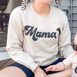 Retro Mama crew sweatshirt